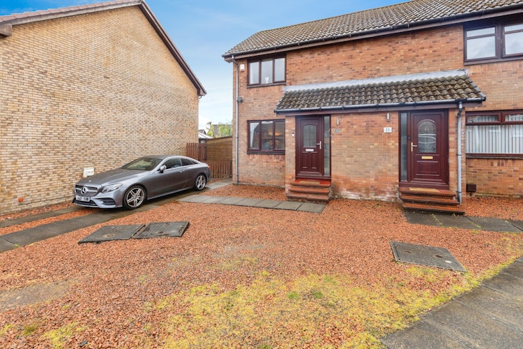 2 bedroom semi-detached house