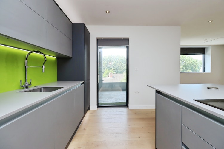 2 bedroom flat