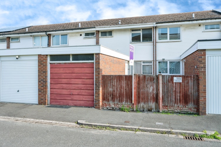 2 bedroom terraced house