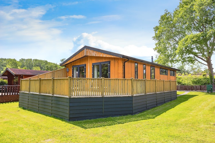 2 bedroom lodge