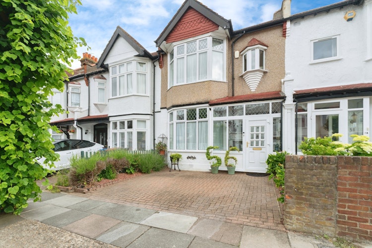 3 bedroom terraced house