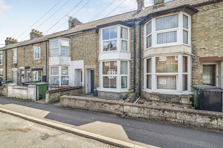 3 bedroom terraced house