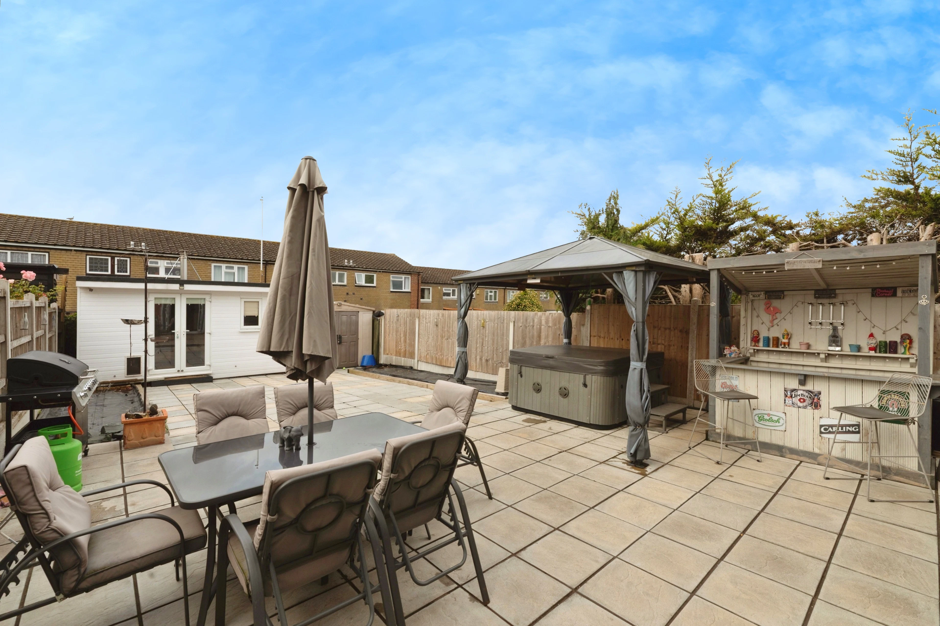 Aldwych Close, Hornchurch