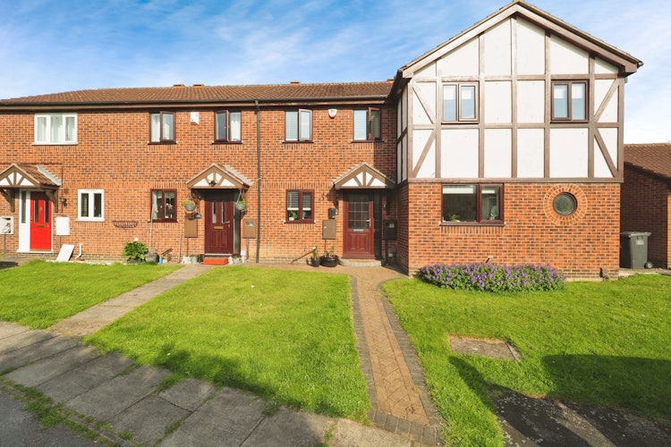 2 bedroom terraced house