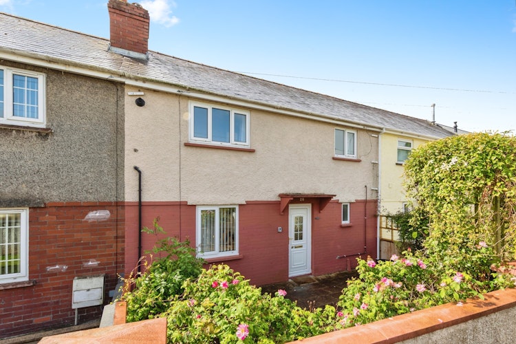 3 bedroom terraced house