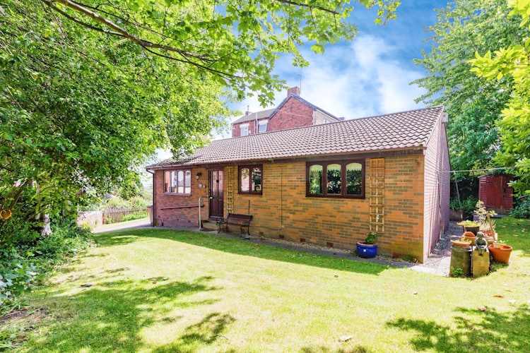 3 bedroom detached bungalow