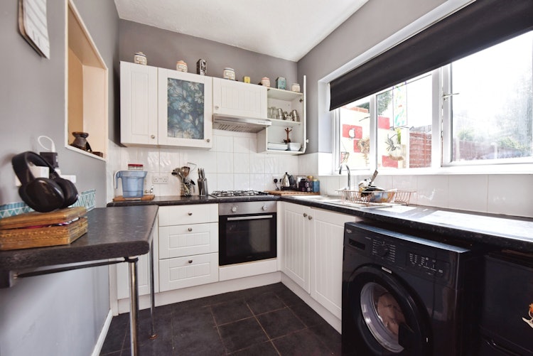 3 bedroom terraced house