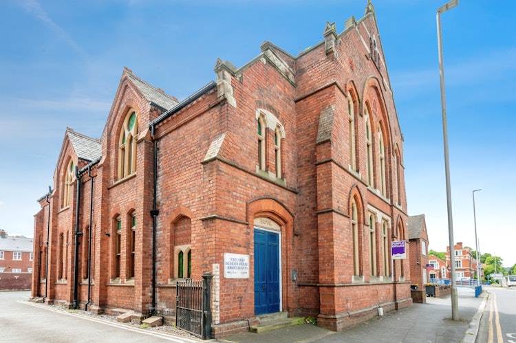 2 bedroom converted flat