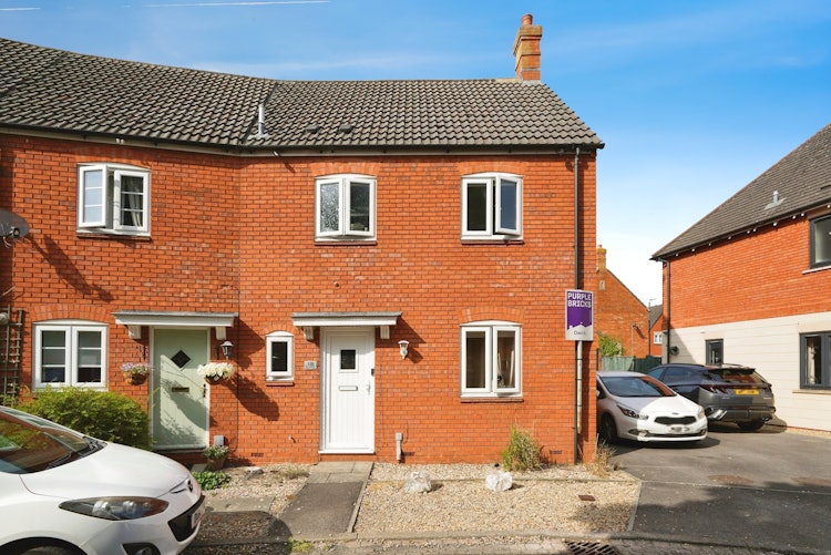 3 bedroom end of terrace house