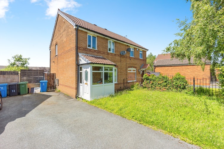 3 bedroom semi-detached house