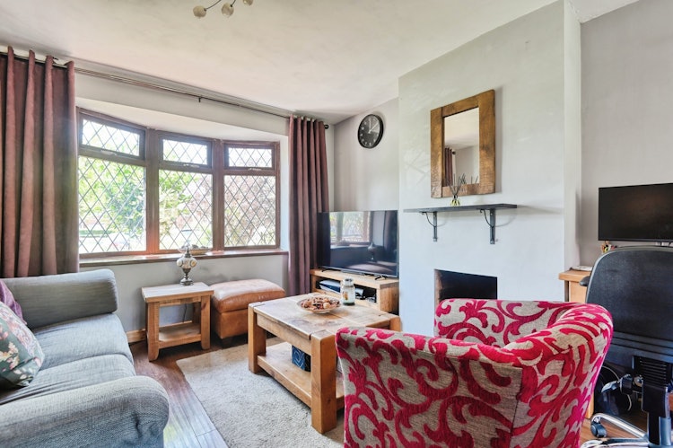 2 bedroom terraced house