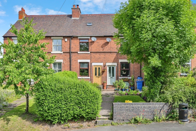 3 bedroom terraced house
