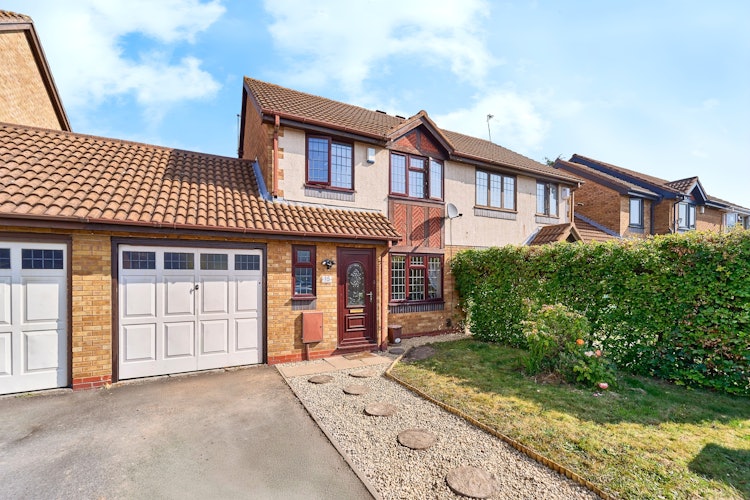 3 bedroom semi-detached house