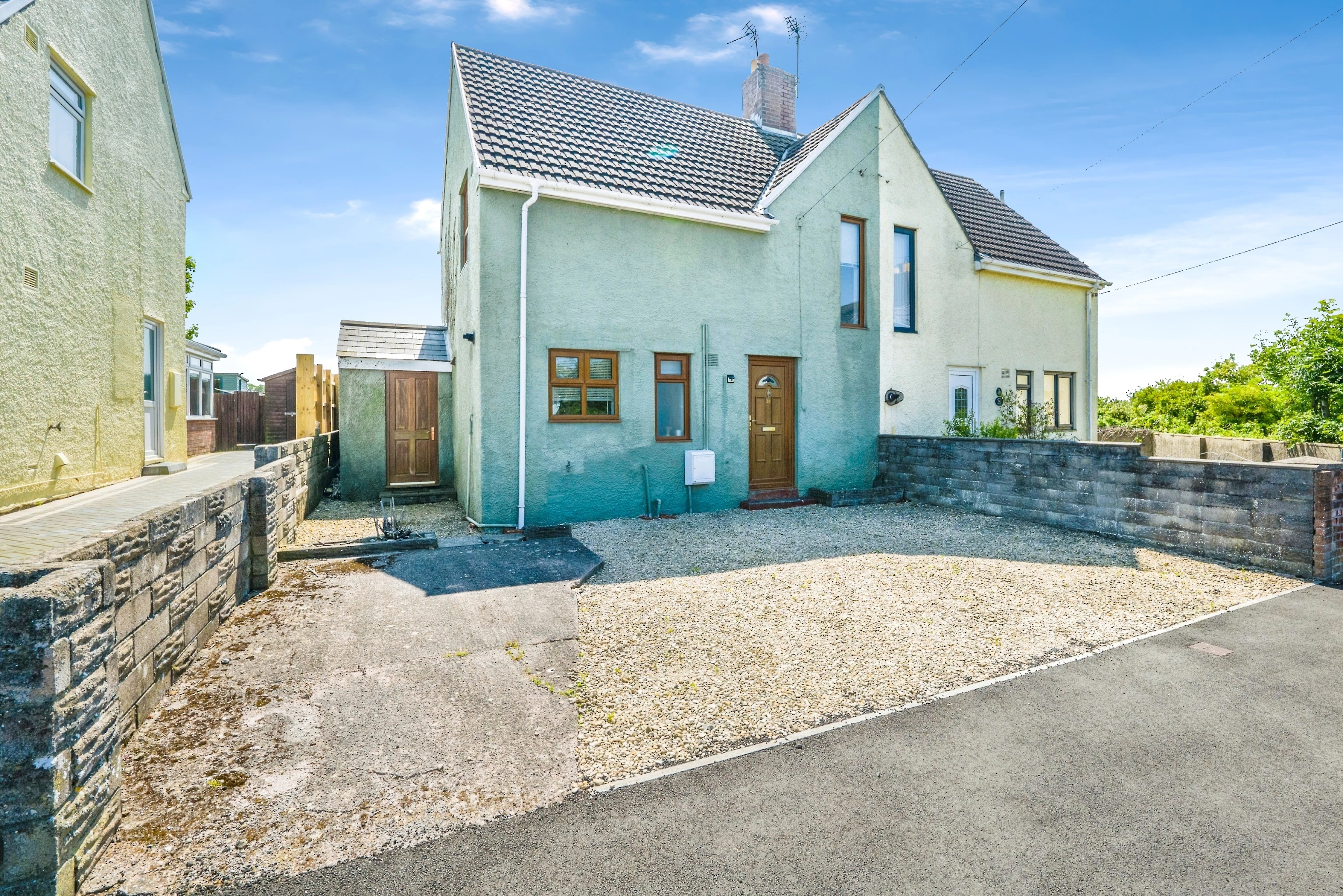 Trebeferad, Llantwit Major