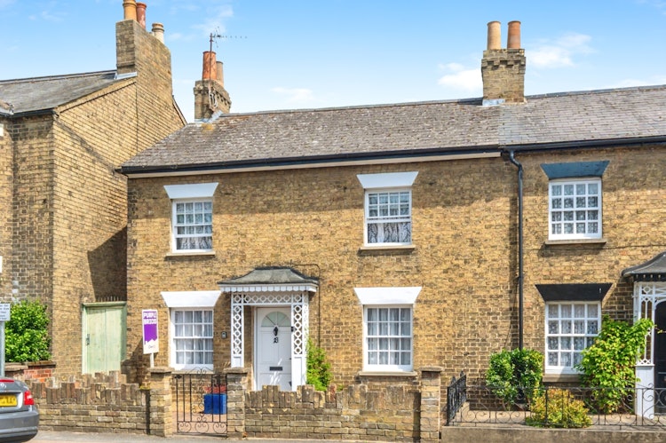 3 bedroom semi-detached house
