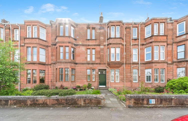 2 bedroom flat