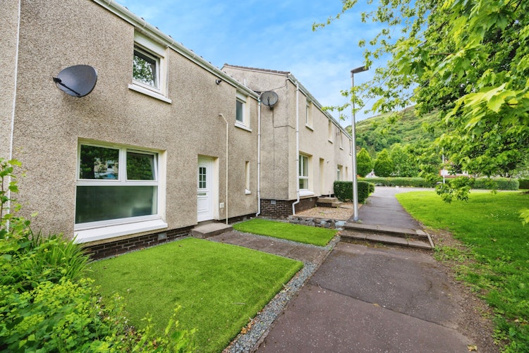 3 bedroom terraced house