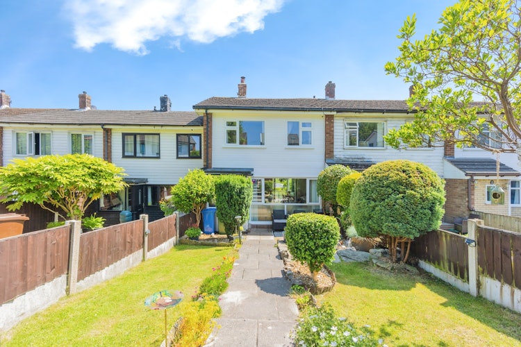 3 bedroom terraced house