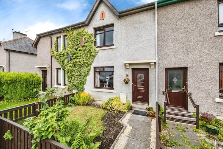 2 bedroom terraced house