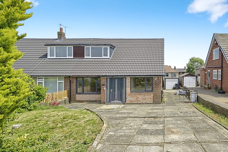 3 bedroom semi-detached house