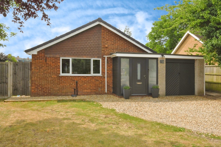 3 bedroom detached bungalow
