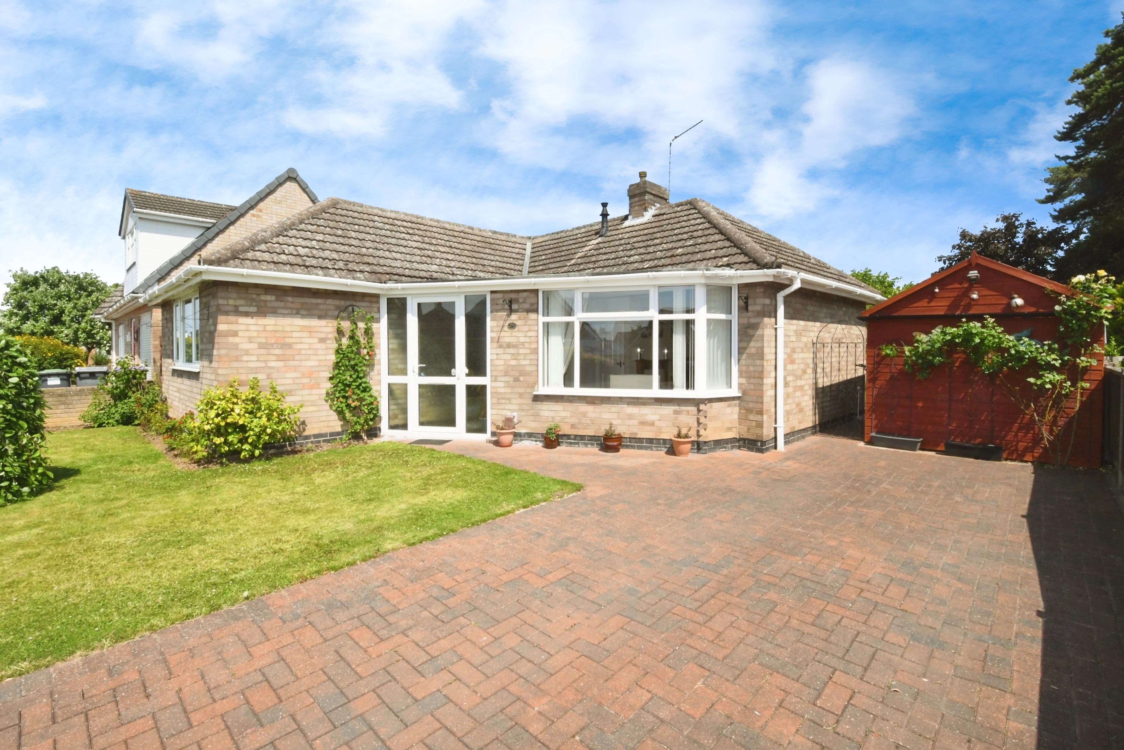 Redwood Drive, Lincoln