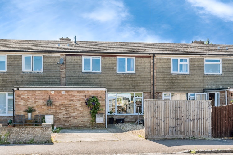 3 bedroom terraced house