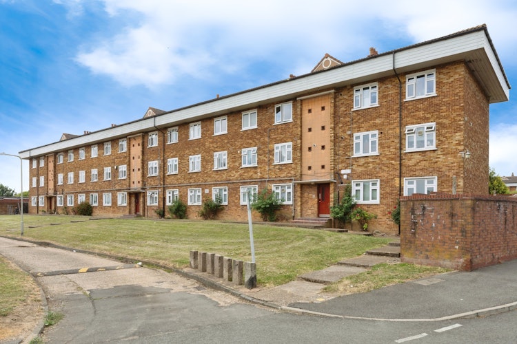 1 bedroom flat