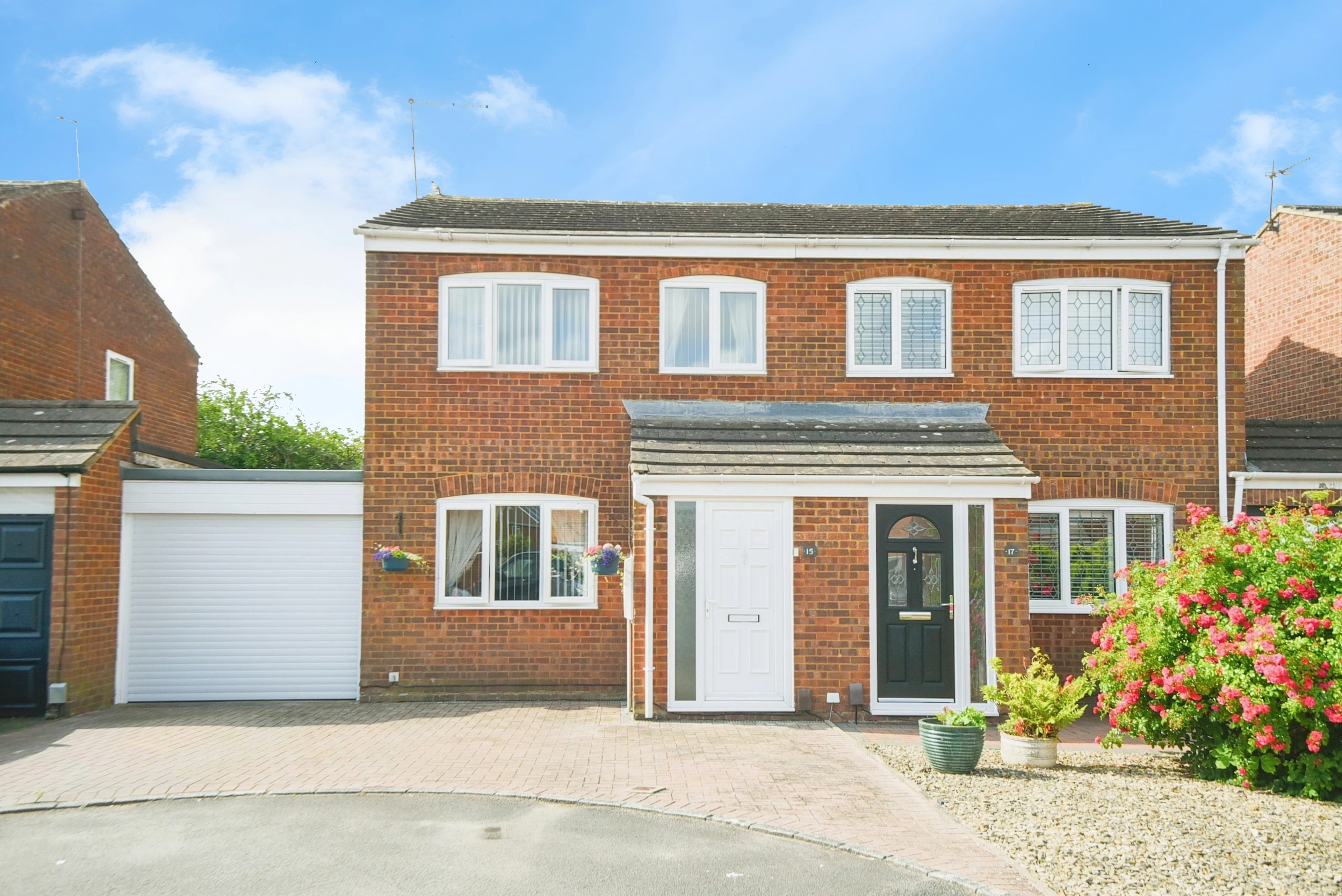 Desborough - Freshbrook, Swindon