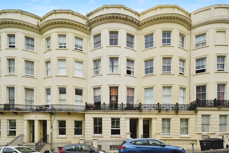 2 bedroom flat