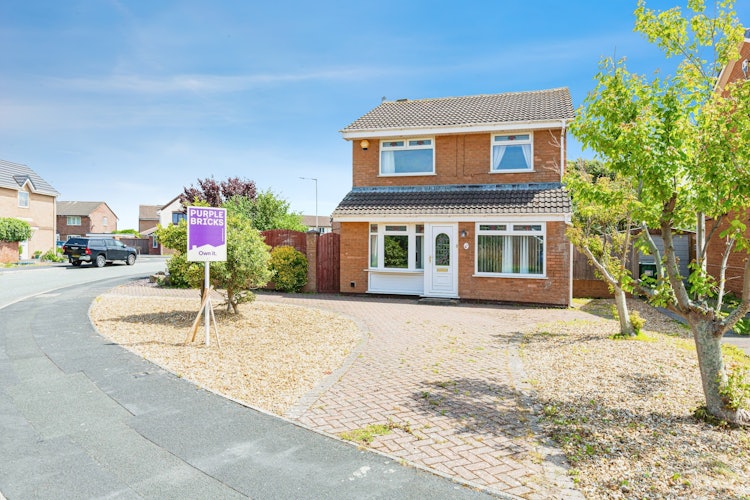 4 bedroom detached house