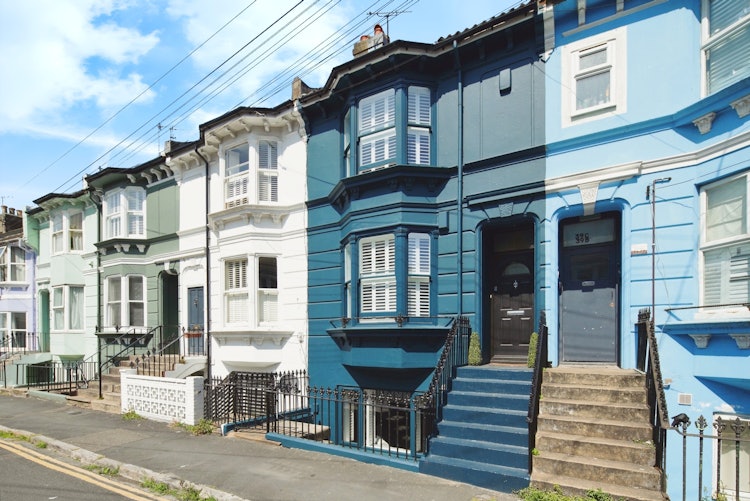 4 bedroom terraced house