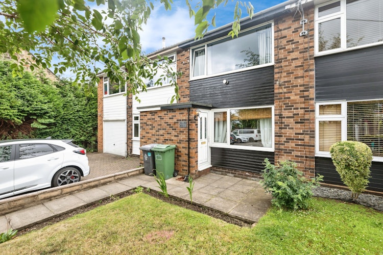2 bedroom terraced house