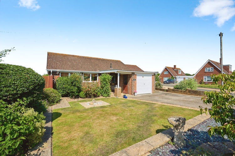 2 bedroom detached bungalow