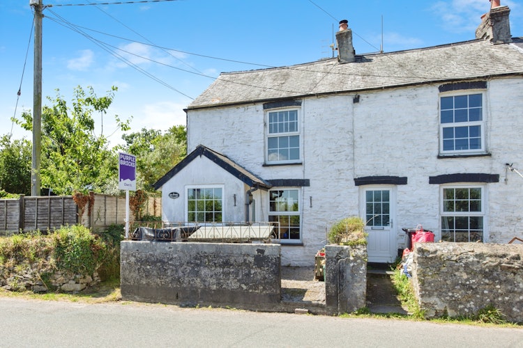 1 bedroom end of terrace house
