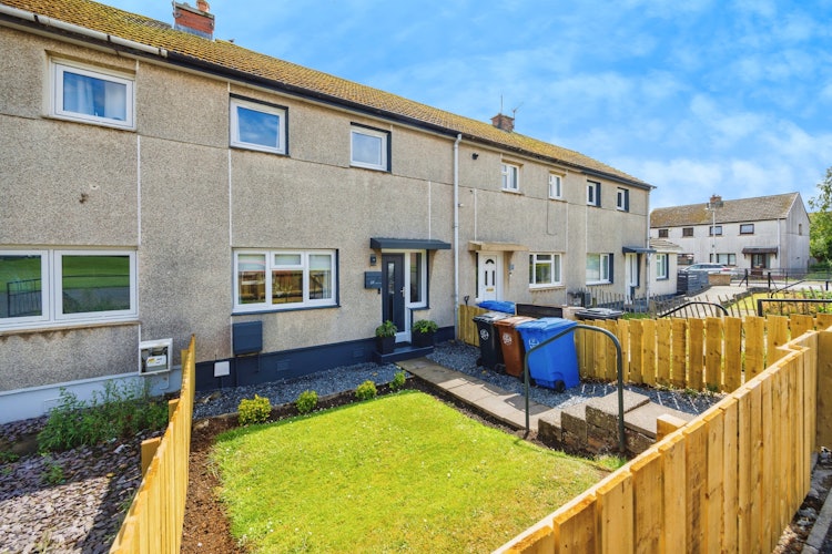2 bedroom terraced house