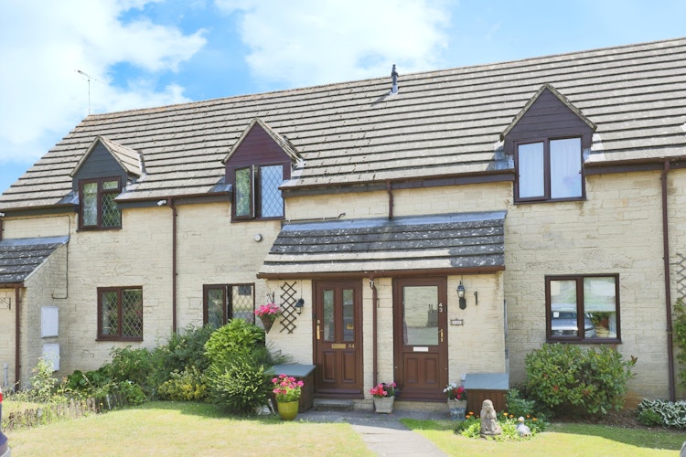 2 bedroom terraced house