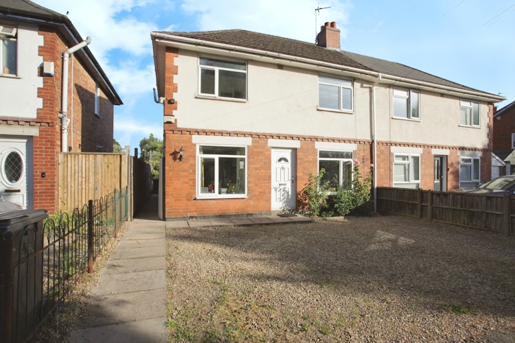 5 bedroom semi-detached house