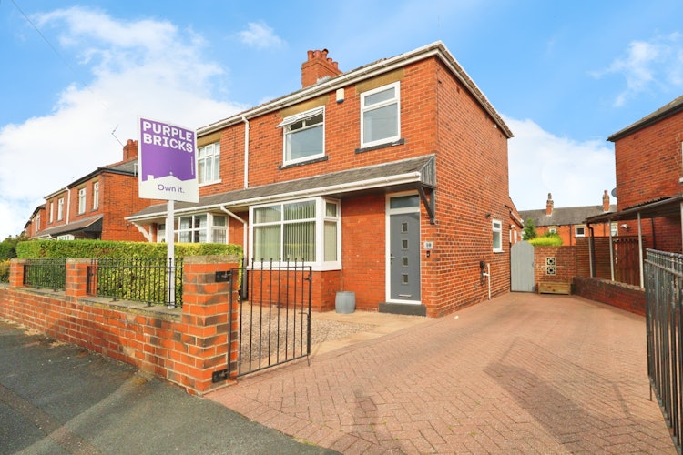 3 bedroom semi-detached house