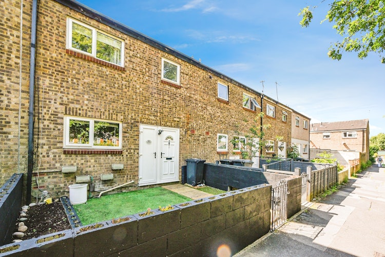 3 bedroom terraced house