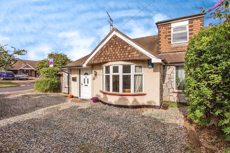 4 bedroom semi-detached bungalow