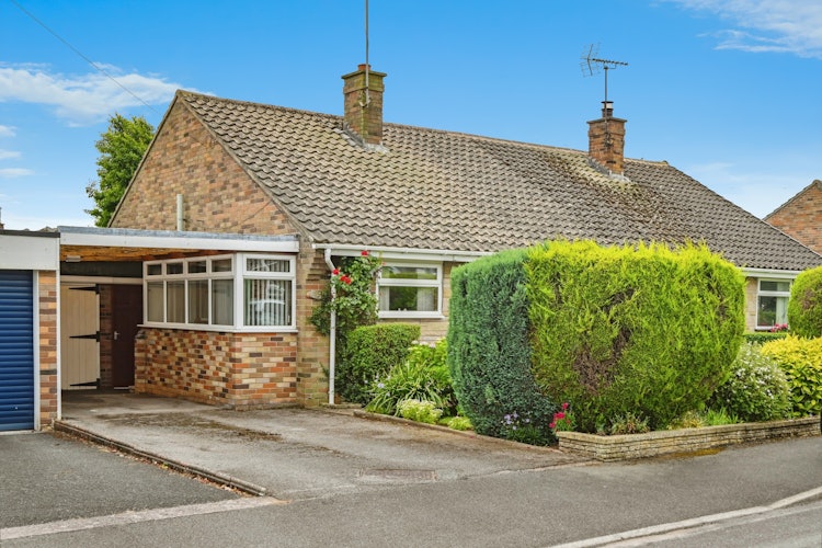 2 bedroom semi-detached bungalow