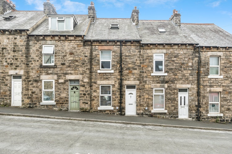 2 bedroom terraced house