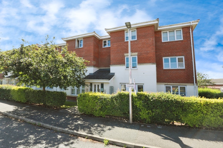 2 bedroom flat