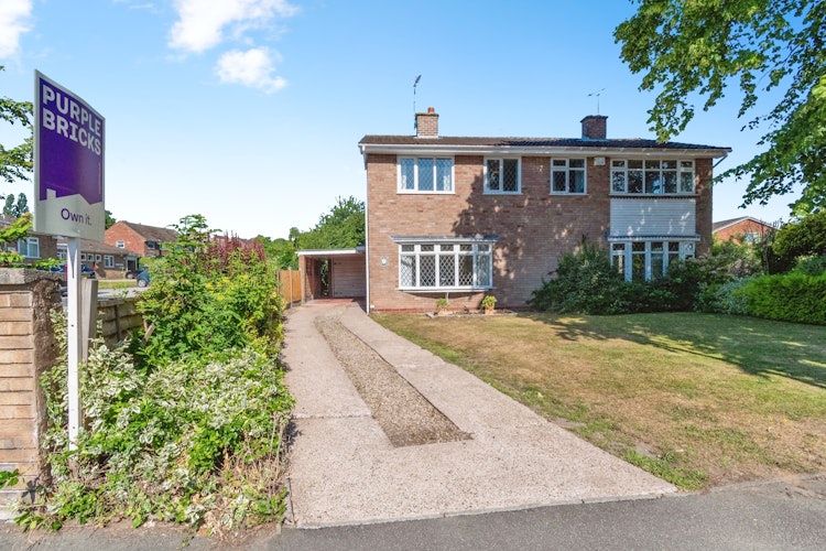 3 bedroom semi-detached house