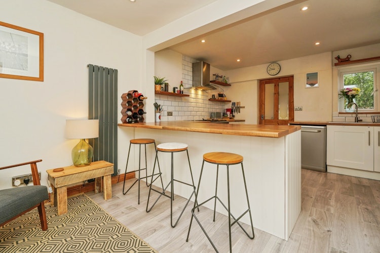 3 bedroom terraced house