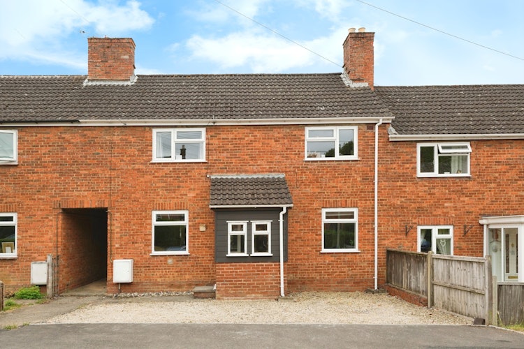 3 bedroom terraced house