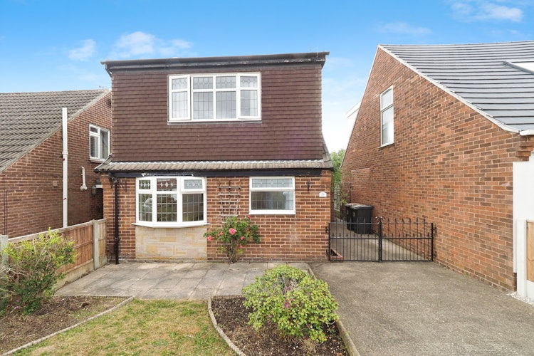 2 bedroom detached bungalow