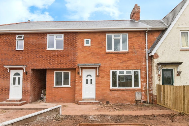 4 bedroom terraced house