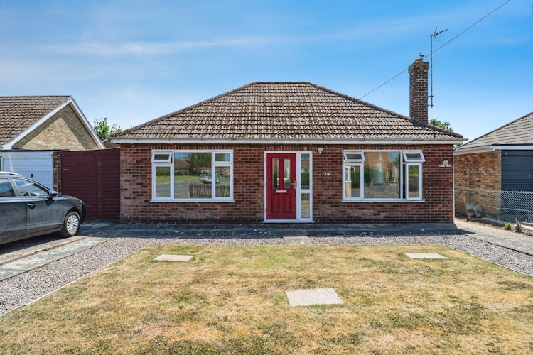 2 bedroom detached bungalow